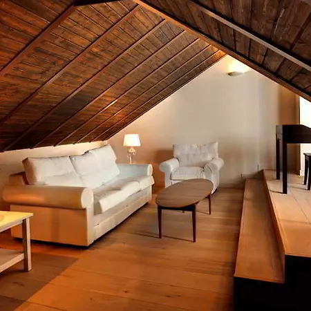 Elvira Aparthotel Granada
