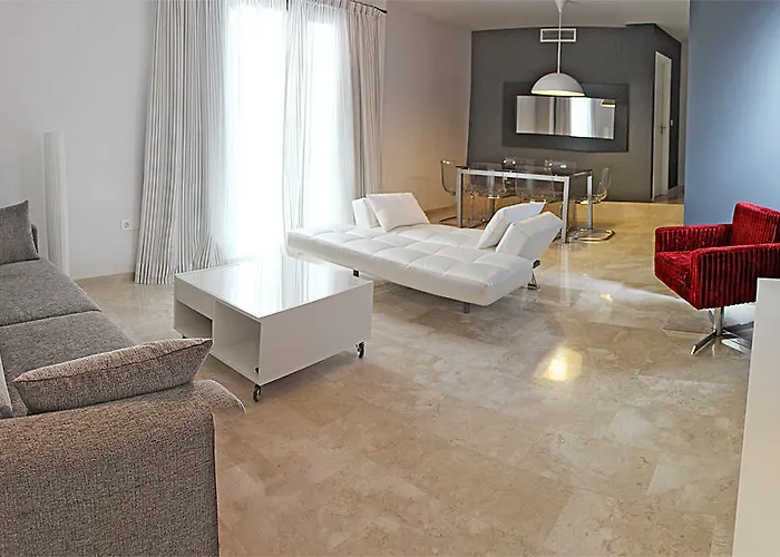 Apart Otel Tuguest Elvira 3*