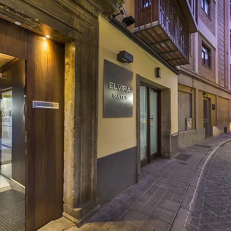Apartahotel Elvira 3*
