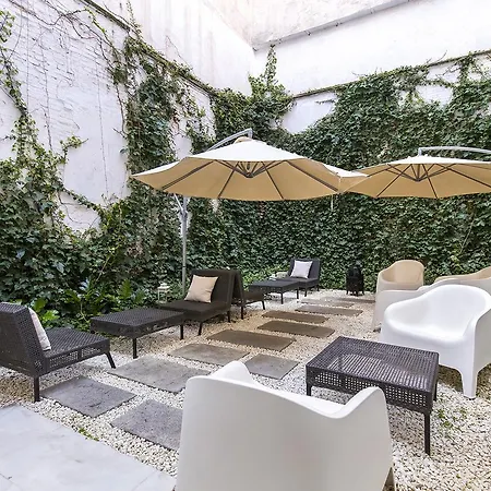 Apartahotel Elvira Granada