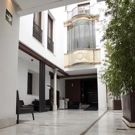 Apartahotel Elvira Granada
