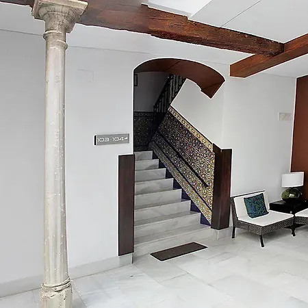 Elvira Apartahotel Granada